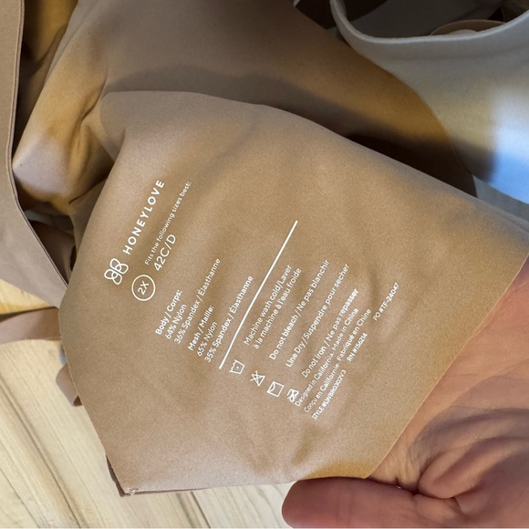 Honeylove Crossover Bra Set - White and Tan Size 2X - Picture 6 of 6